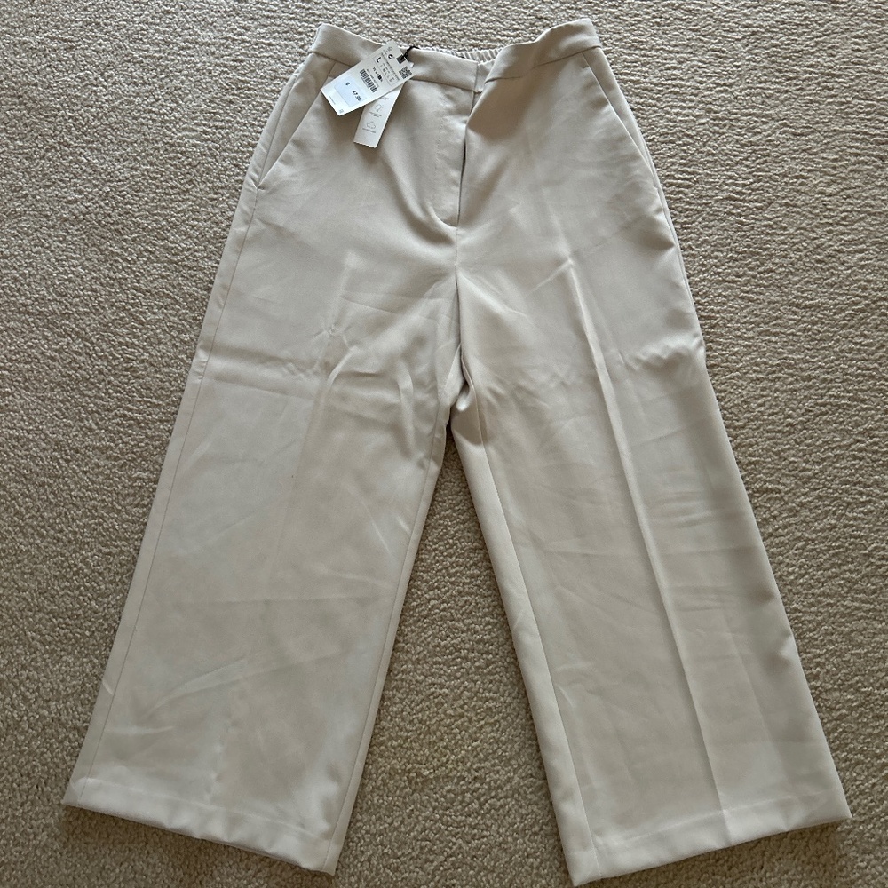 Zara ankle cropped beige trouser size L